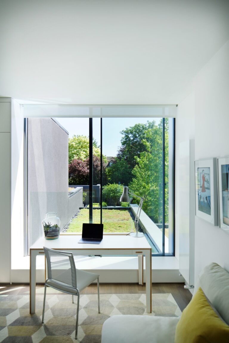 ShadesOfGreyHouse_robertdyearchitects_24_study