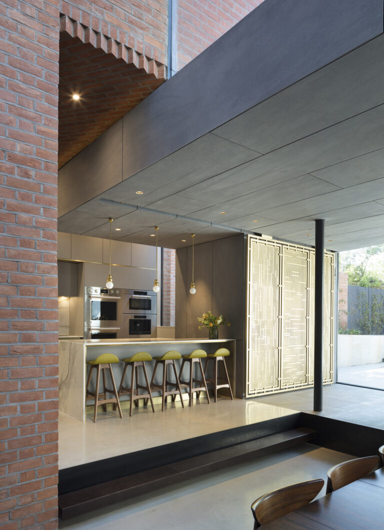 HeavyHouse_robertdyearchitects_03_kitchen