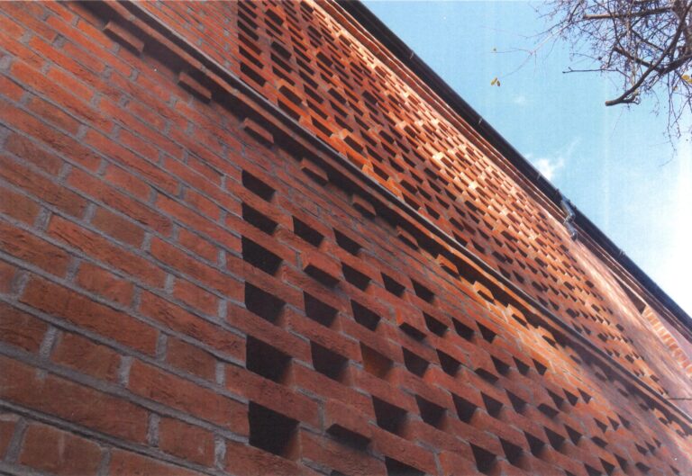 HeavyHouse_robertdyearchitects_05_bricks external