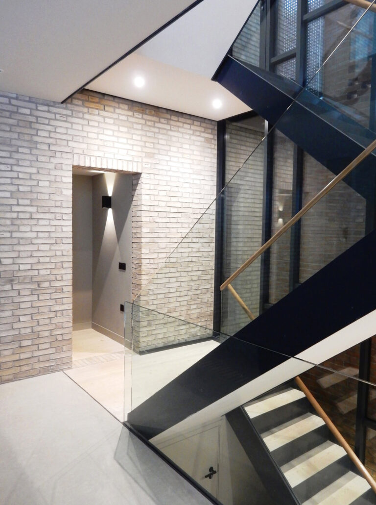 HeavyHouse_robertdyearchitects_10_stair