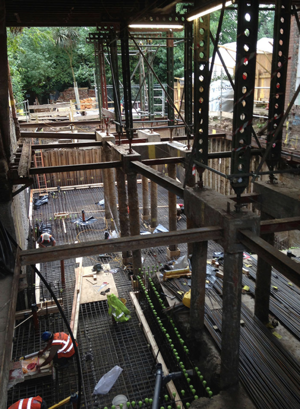 HeavyHouse_robertdyearchitects_30_construction