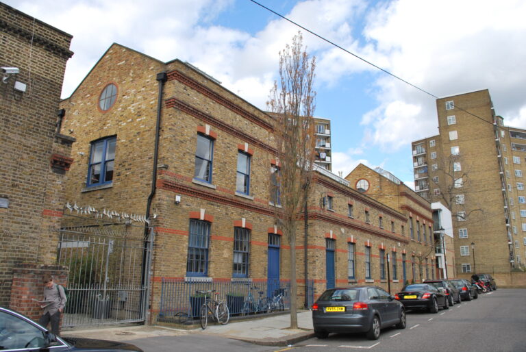 HewerSt_robertdyearchitects_09_external