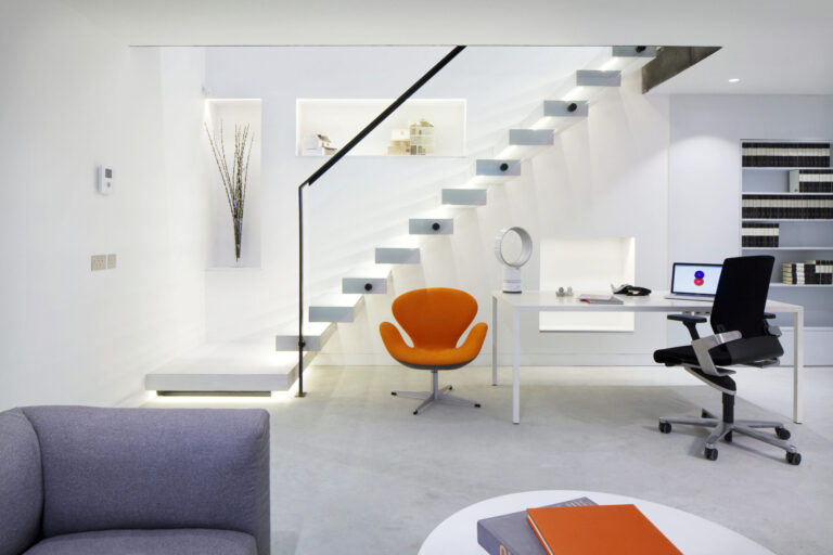 MewsHouse2_robertdyearchitects_09_study stair
