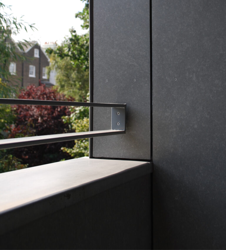 MewsHouse2_robertdyearchitects_17_handrail