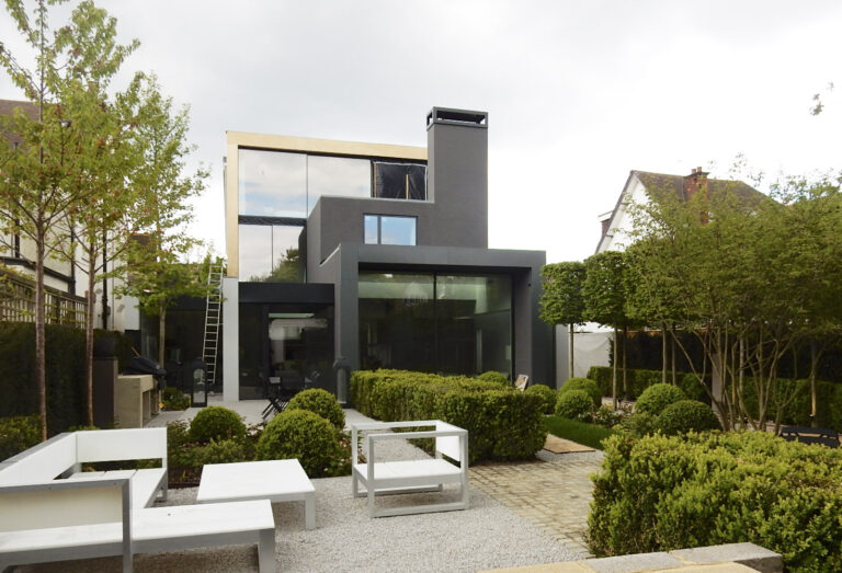 ShadesOfGreyHouse_robertdyearchitects_33_construction