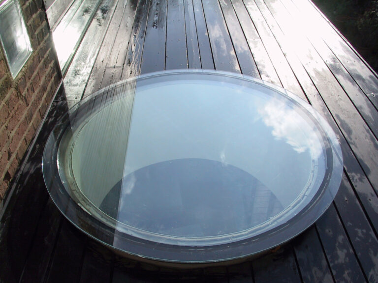 SouthHillPark_robertdyearchitects_08_Exterior round window