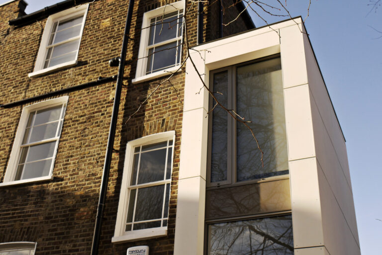 ArdleighRd_robertdyearchitects_10_rear window