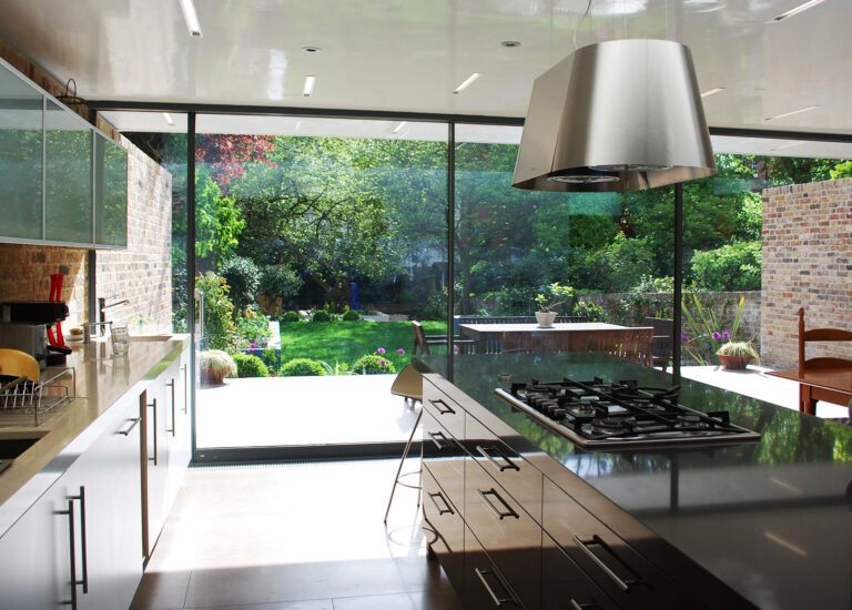 HamiltonTerrace_robertdyearchitects_03_kitchen