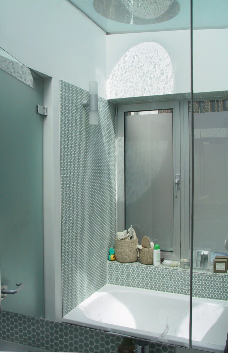 LevertonSt_robertdyearchitects_04_bathing
