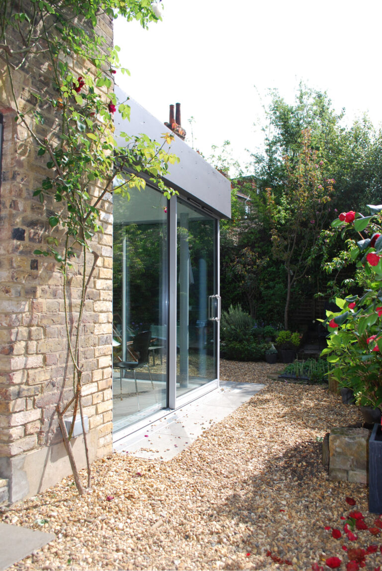 LuptonSt_robertdyearchitects_07_side view