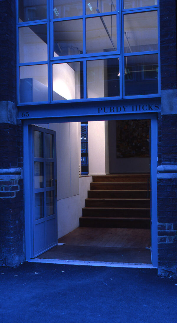 PurdyHicks_robertdyearchitects_10_night entrance