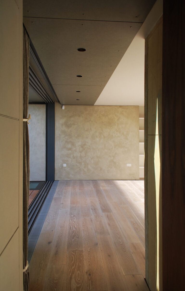 ResidenceMarylebone_robertdyearchitects_09_roof room