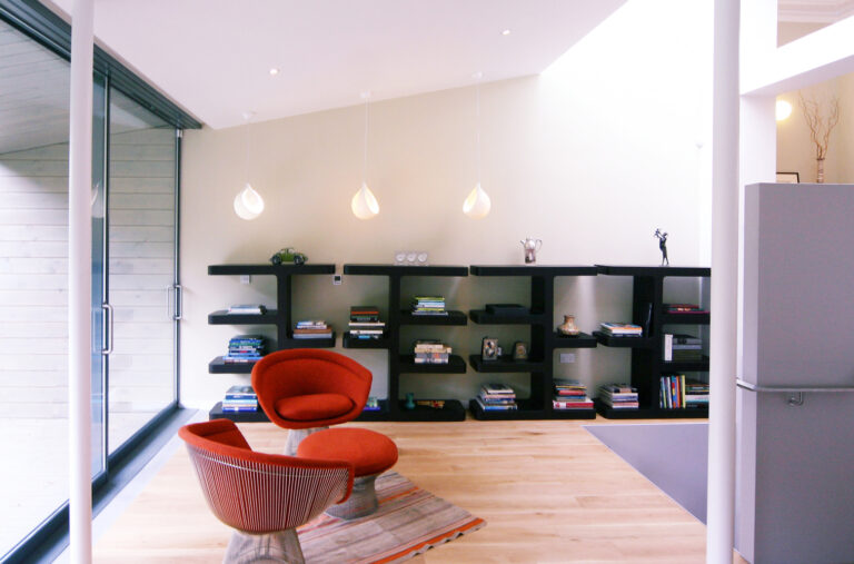 WomersleyRd_robertdyearchitects_03_living library
