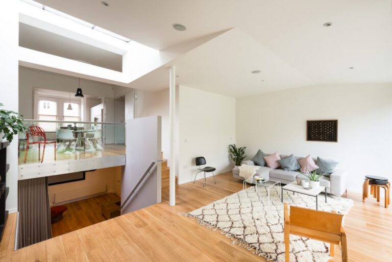 WomersleyRd_robertdyearchitects_08_open plan