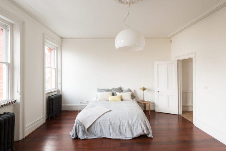 WomersleyRd_robertdyearchitects_15_bedroom