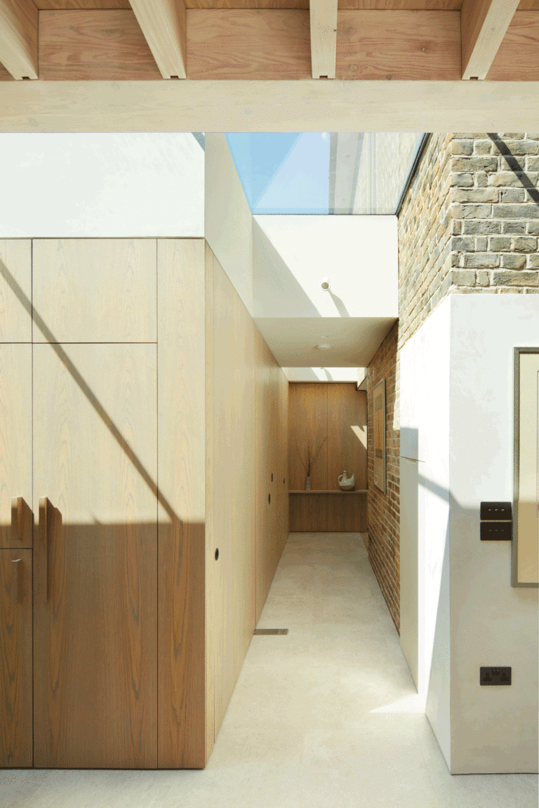 8-Grange-Grove-0096-Kitchen-DoorStack