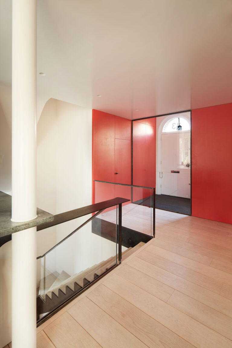 33_Hampstead_Lane_0304_Comp_Sq_2_Floor